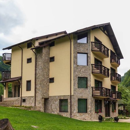 Casa Valea Cernei Hotel Isverna Luaran gambar